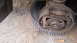 Как снять прикипевшие барабаны на ВАЗ классике.