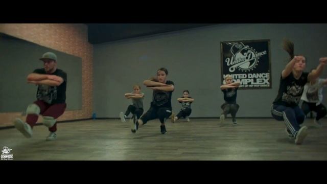 Артемий Манукян - урок Locking 11 смотреть онлайн