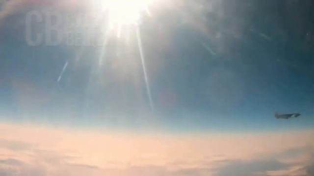 Как российский МИГ31 выгнал за пределы РФ британский самолетразведчик RC135W