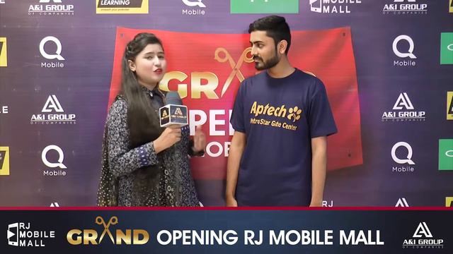 APTECH Student Share reviews about APTECH Mobile App Exhibition.