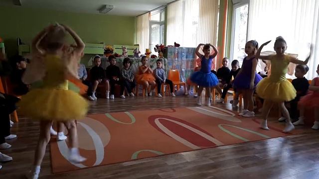 ДГ Бреза, 2ра група Патиланци, Пролетен празник 2018г. смотреть онлайн