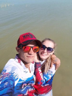 Рыбалка с женой.Поймал-Отпустил  "Омка "Старые Карачи.