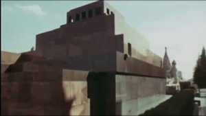 Возможно Вавилон нашей эпохи это Москва, а мавзолей это зиккурат