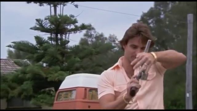 Underbelly - All of Chris Flannery Kills смотреть онлайн