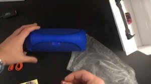 Видео обзор  Колонка UBL BOOMBOX Mini аналог  Цвет  синий