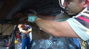 Обработка днища "Цинкарём" и сняли шумоизоляцию потолка TOYOTA CHASER  Tourer.V? 18+