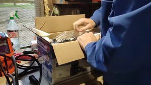 Распаковка сварочного инвертора Аврора Вектор