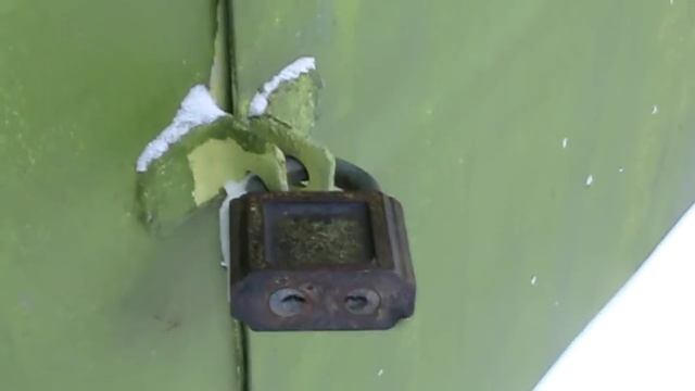█ Замерзли ЗАМКИ. Как открыть замок зимой. How to open a lock in the winter.