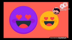 смалик и мама на качели ?