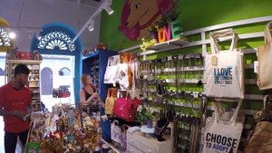 ИЗ УНАВАТУНЫ В ГАЛЛЕ НА МЕСТНОМ АВТОБУСЕ