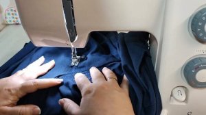 Как зашить дырку на брюках между ног. Ремонт классических брюк.