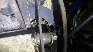 ставим трос газа на луаз с ваз 2108