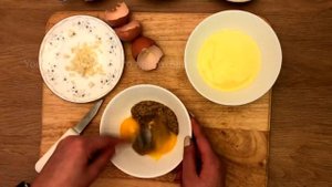 Салат цезарь с креветками. Знаем что готовить.