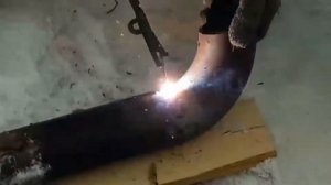 Дымоход для мангала. Доделываем мангал.