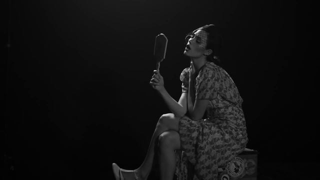 Emmy Rossum / Nobody Knows You When You're Down and Out Vignette смотреть онлайн