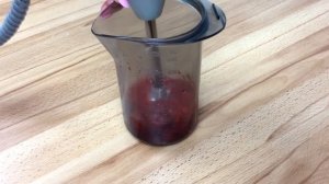 Сметанное желе с клубникой - очень вкусный десерт!!