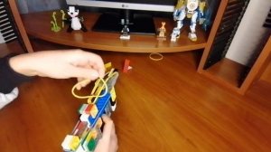 как сделать mp-7 из Лего без техник деталей