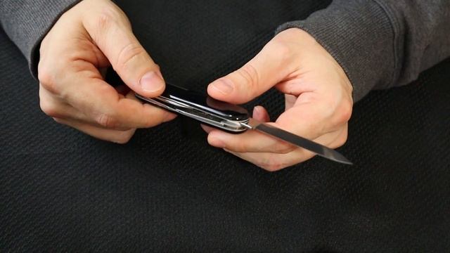 The Victorinox Tinker - Is it relevant? смотреть онлайн