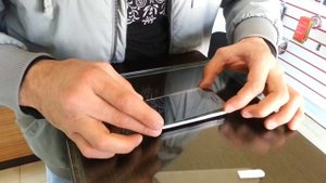 Как приклеить бронь стенло зашитное стекло на телефон