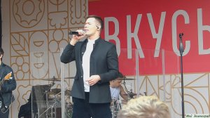 Стас Пьеха. Попурри (О тебе, Одна звезда, Ты грустишь)