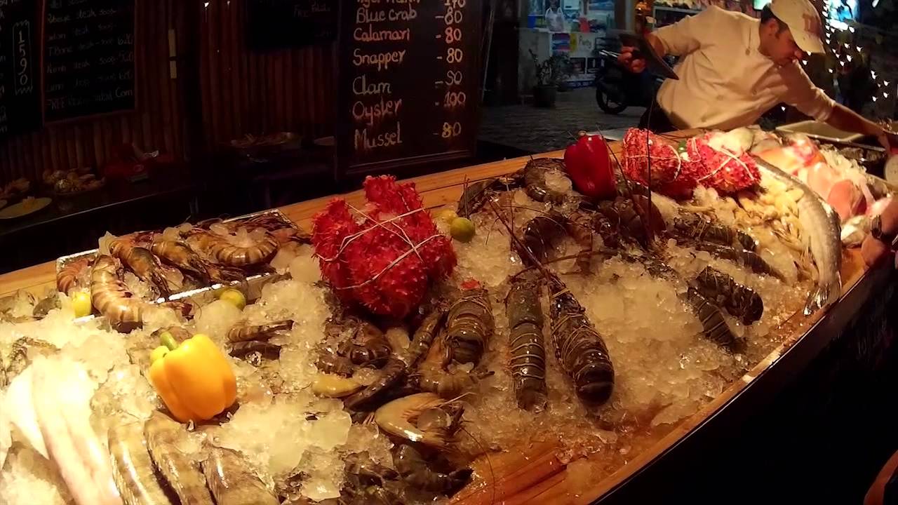 Ярмарка в Таиланде на Самуи почти ежедневно в разных частях острова смотреть онлайн