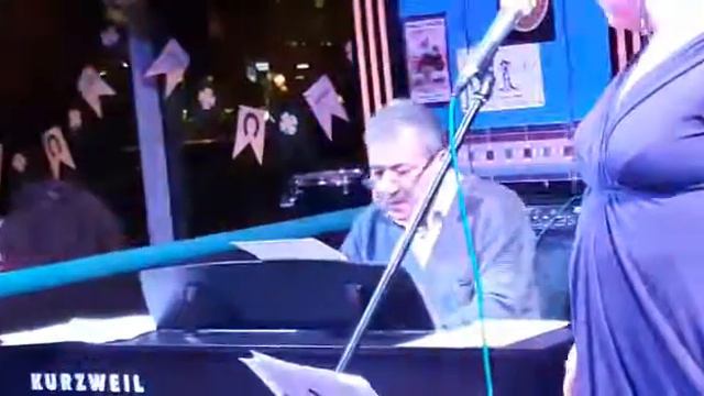 Over the rainbow by Irina Axionova (vocal) and Dmitry Arutyunov (piano) смотреть онлайн