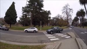 Жилые дома в центре города. США. Калифорния. Сакраменто.