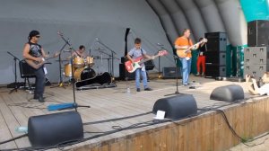 Песня В.Цоя в исполнении мальчика!