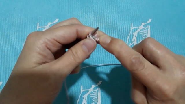 резинка двусторонняя скрещенными петлями?⬇️