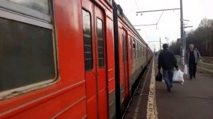 Электропоезд ЭР2Т-7157 платформа Зосимова Пустынь 3.05.2016