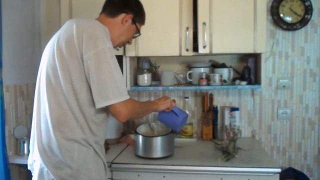 КУЛИНАРНЫЙ ВИДОС   КАК СВАРИТЬ ЗАМОРОЖЕННЫЕ САРДЕЛЬКИ