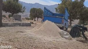 Beautifying the yard of the winter nomadic house and a companionship with Rustic Echo