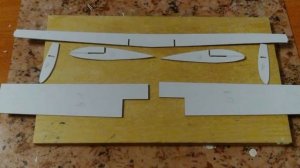 Сборка модели л410 из бумаги