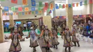 Эвенкийский танец "подражания куропаткам" на "Мире Сибири"