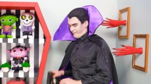 Домики Одного Цвета Челлендж с Вампиром | Смешные Моменты от Multi DO Smile