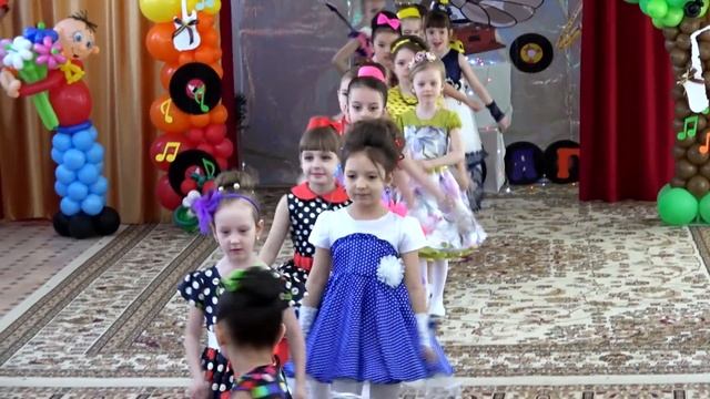 Выпускной утренник в детском саду Песня "Выпускная катавасия" д/с №86 г.Павлодар