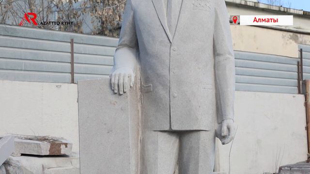 «Мне было стыдно», - автор нашумевшего памятника Кунаеву переделывает скульптуру смотреть онлайн