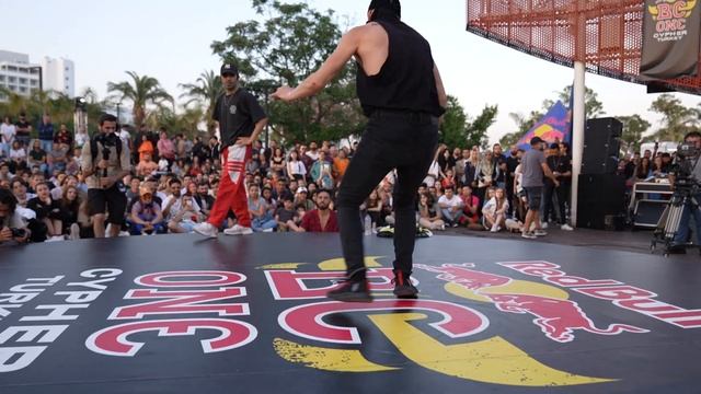 B-Boy Mukoo vs. B-Boy Seko | Top 16 | Red Bull BC One Cypher Turkey 2022 смотреть онлайн