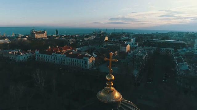Рождественская Божественная Литургия в Спасо-Преображенском кафедральном соборе города Одессы