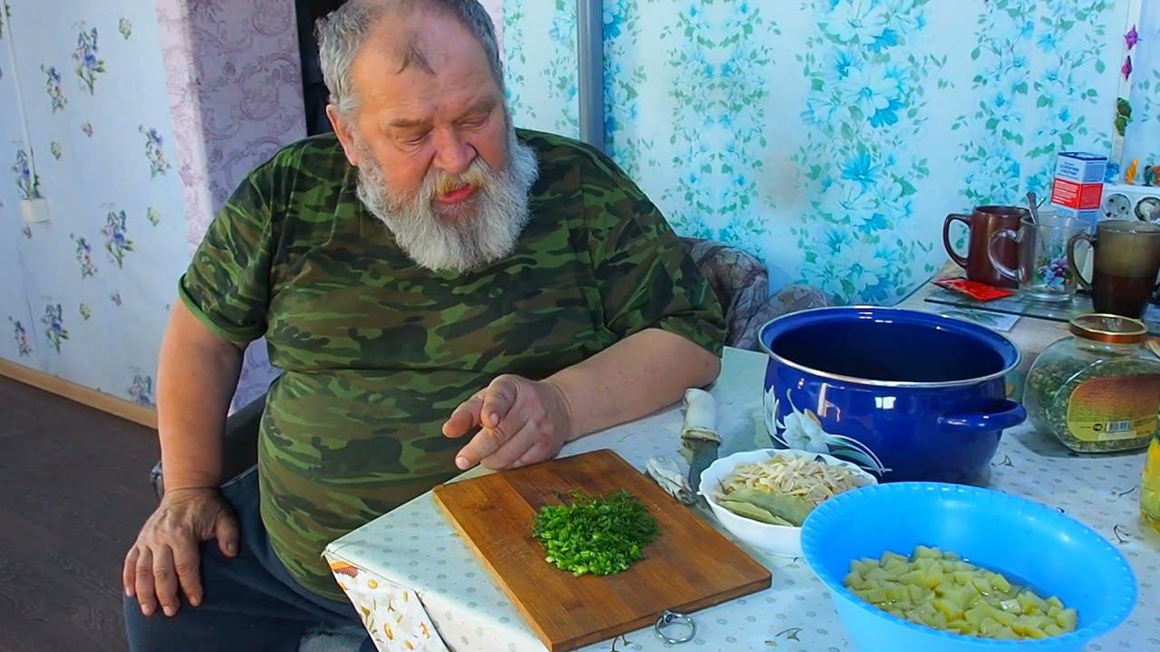 Приготовим Вкусный суп с копчеными гузками и порадуем к завтраку все наше семейство