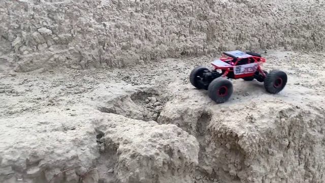 RC Rock Crawler vs Mirana RC car 4x4 | Remote Control Car | RC Cars