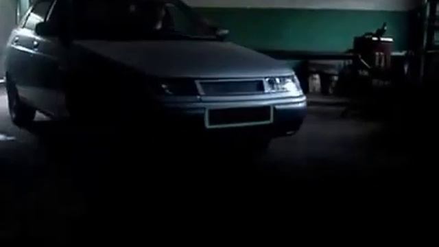 Авто тюнинг светящийся в темноте. Номерные рамки смотреть онлайн