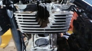 Как снять гбц ямаха xjr 1200 (1).mp4