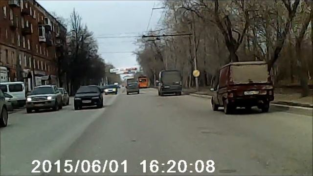 Внезапное появление БЕШЕНОЙ КЛАССИКИ смотреть онлайн