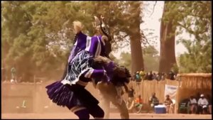 Прикольный танец папуаса покорил Сеть!