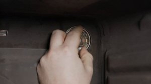 How to replace a oven lamp on a Zanussi cooker