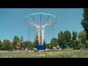 Часть аттракционов в Горсаду Бийска пришлось закрыть ("Будни", 02.06.21г., Бийское телевидение)