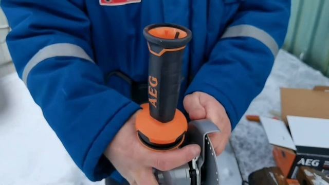 Обзор "Болгарки" от AEG смотреть онлайн