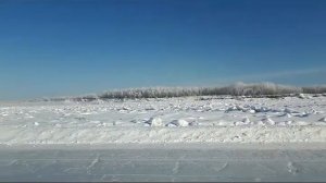 Ледовая трасса Якутск - Нижний Бестях через реку Лена. Февраль 2020 г.