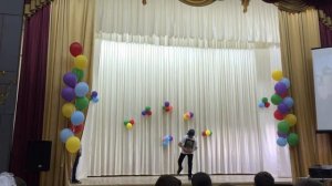 Школьный танец